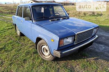 Седан ВАЗ / Lada 2107 2003 в Іванкові