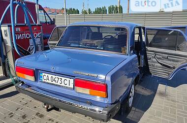 Седан ВАЗ / Lada 2107 2006 в Черкассах