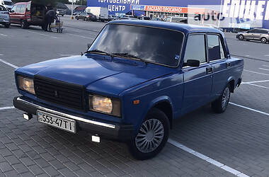 Седан ВАЗ / Lada 2107 1985 в Тернополе