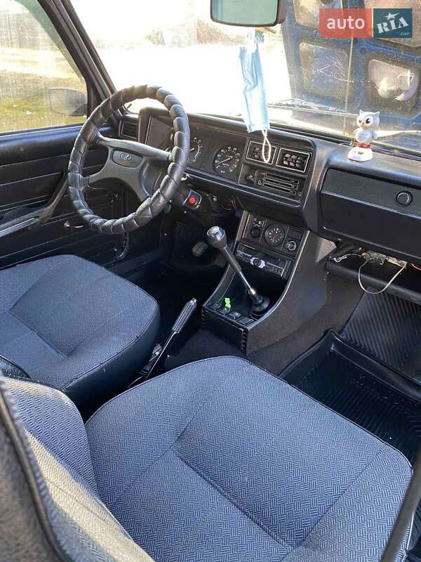 Седан ВАЗ / Lada 2107 2008 в Сарате
