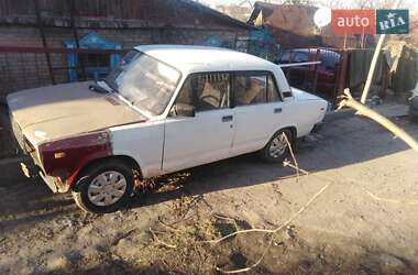 Седан ВАЗ / Lada 2107 1987 в Днепре