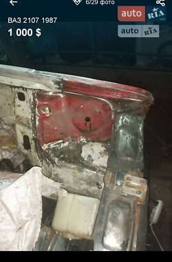 Седан ВАЗ / Lada 2107 1987 в Днепре