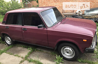 Седан ВАЗ / Lada 2107 2003 в Виннице