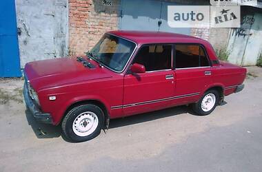 Седан ВАЗ / Lada 2107 1995 в Виннице