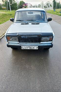 Седан ВАЗ / Lada 2107 1994 в Івано-Франківську