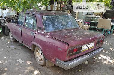 Седан ВАЗ 2107 2003 в Южноукраїнську
