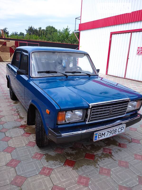 Седан ВАЗ / Lada 2107 2005 в Кролевце