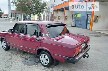 Седан ВАЗ / Lada 2107 2004 в Одесі