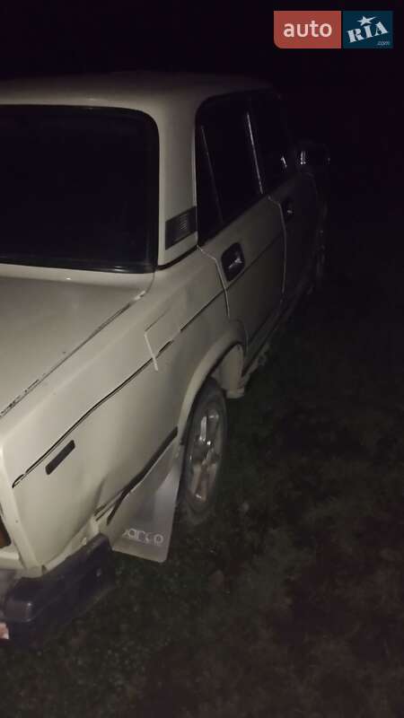 Седан ВАЗ / Lada 2107 1991 в Вижнице фото 8 Седан ВАЗ / Lada 2107 1991 в Вижнице