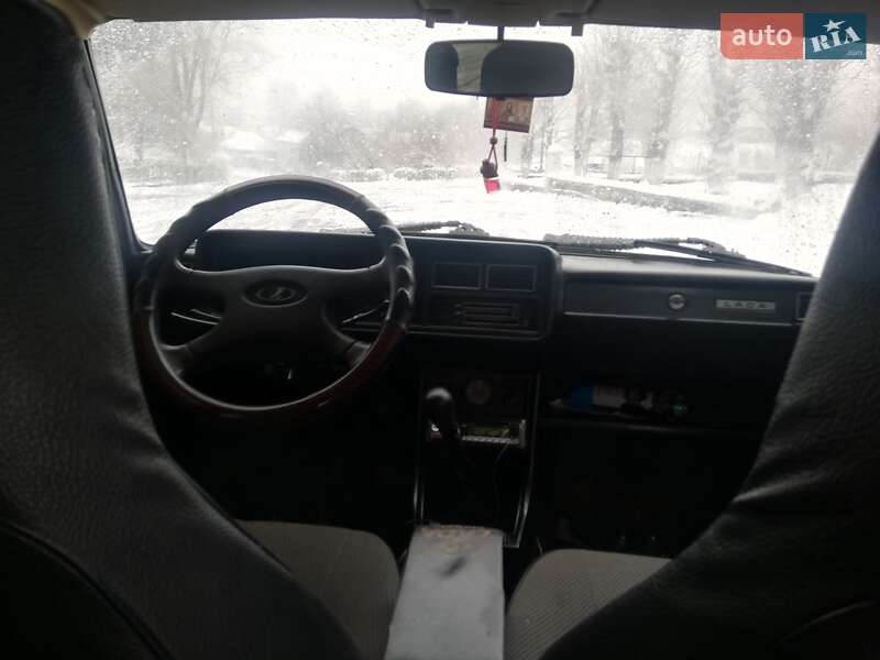 Седан ВАЗ / Lada 2107 2006 в Чемерівцях