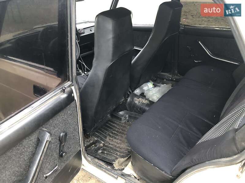 Седан ВАЗ / Lada 2107 1988 в Умані