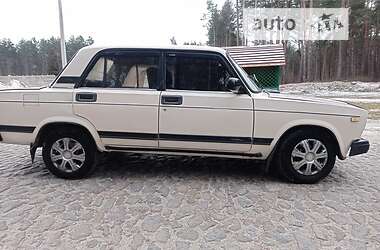 Седан ВАЗ / Lada 2107 1987 в Барановке