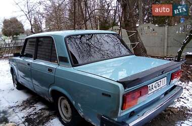 Седан ВАЗ / Lada 2107 1989 в Житомире