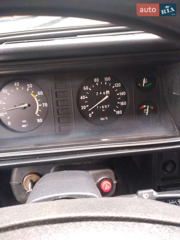 Седан ВАЗ / Lada 2107 2002 в Виноградове