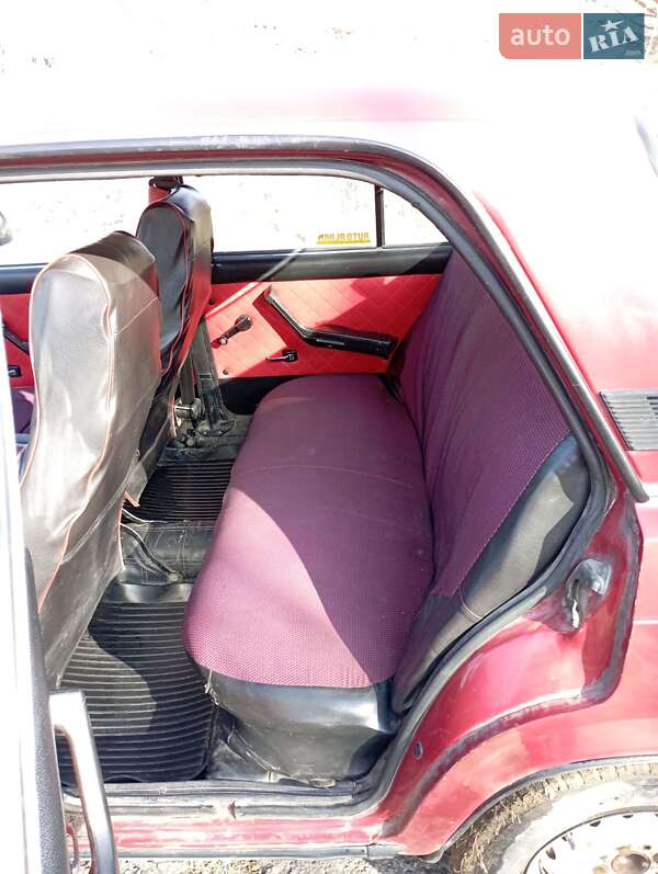 Седан ВАЗ / Lada 2107 1995 в Старому Самборі