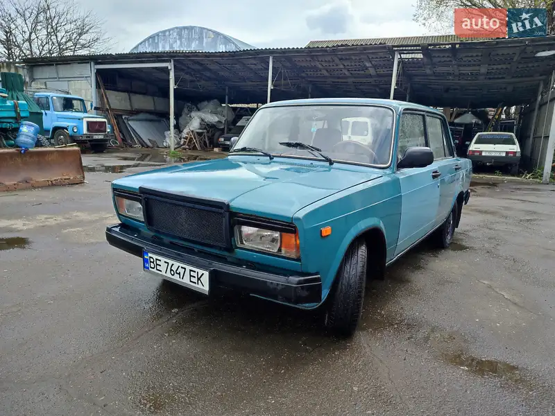ВАЗ / Lada 2107