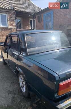 Седан ВАЗ 2107 2005 в 