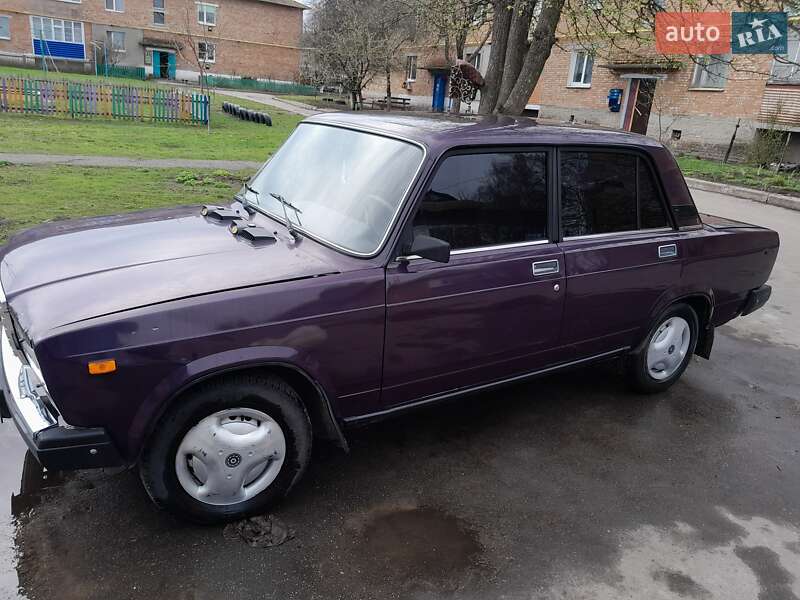 Універсал ВАЗ / Lada 2107 2004 в Сумах