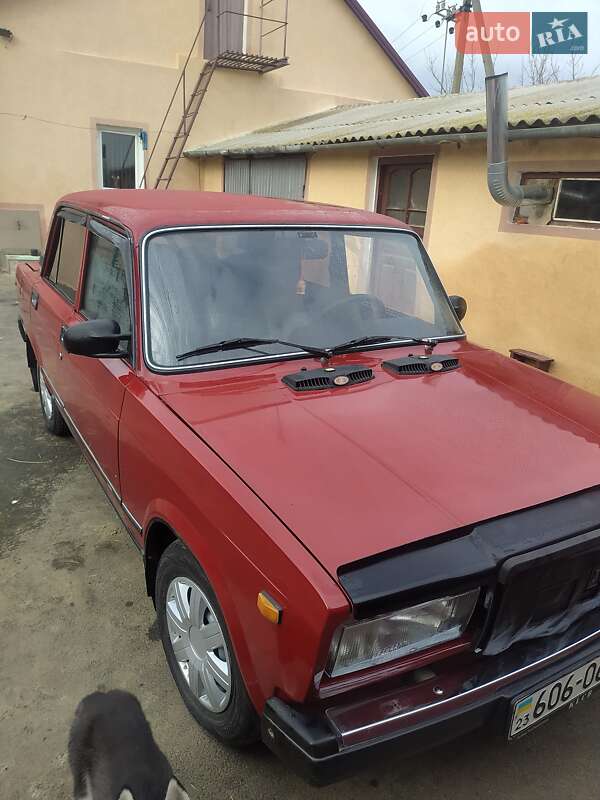 Седан ВАЗ / Lada 2107 1995 в Одесі