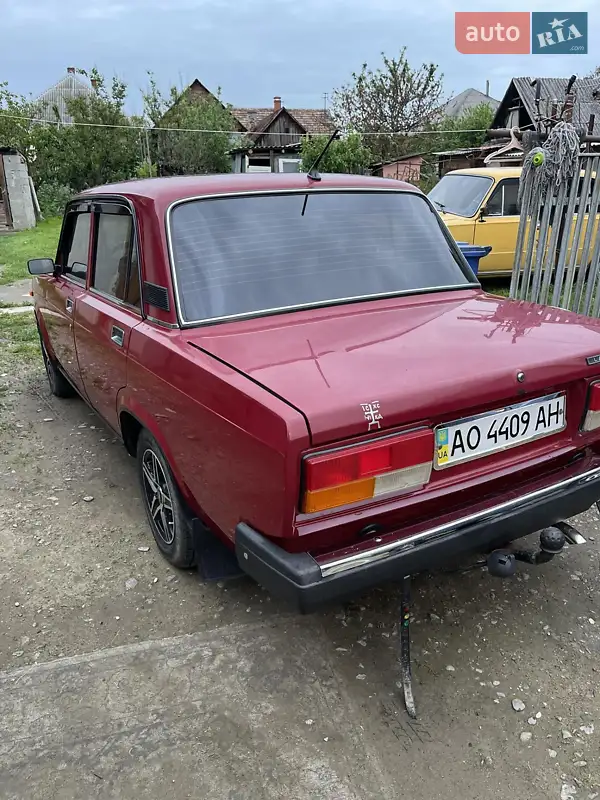 ВАЗ / Lada 2107
