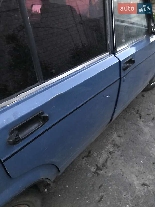 Седан ВАЗ / Lada 2107 2004 в Белой Церкви фото 10 Седан ВАЗ / Lada 2107 2004 в Белой Церкви