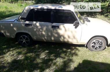 Седан ВАЗ / Lada 2107 1990 в Киверцах
