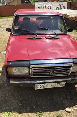 Седан ВАЗ / Lada 2107 1988 в Тячеве