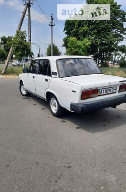 Седан ВАЗ / Lada 2107 1987 в Буче