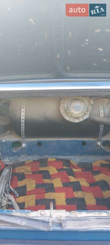 Седан ВАЗ / Lada 2107 2004 в Виноградові