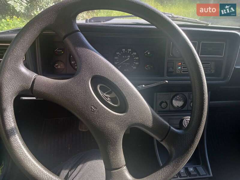 Седан ВАЗ / Lada 2107 2006 в Стрые