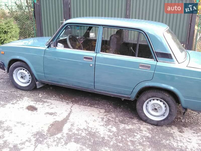 ВАЗ / Lada 2107 2005
