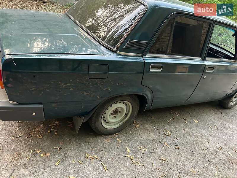 Седан ВАЗ / Lada 2107 2012 в Киеве