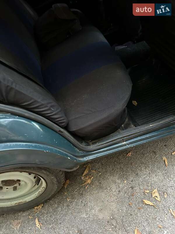 Седан ВАЗ / Lada 2107 2012 в Киеве