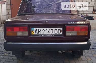 Седан ВАЗ / Lada 2107 2005 в Звягеле