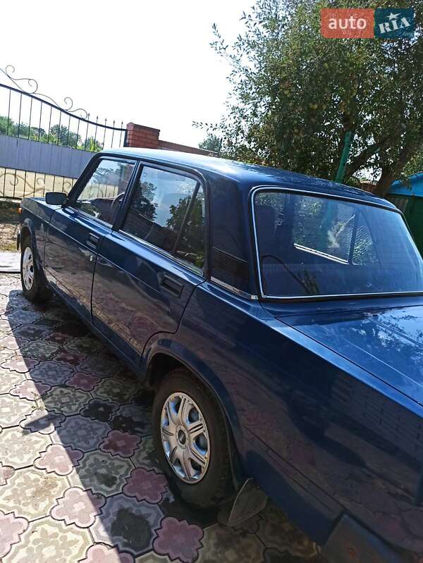 Седан ВАЗ / Lada 2107 2009 в Калиновке