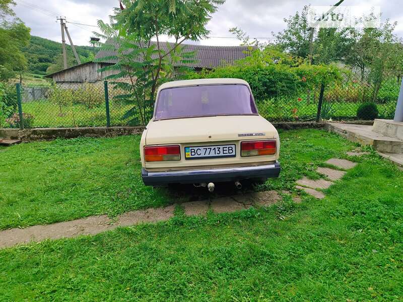 Седан ВАЗ / Lada 2107 1985 в Перемишлянах