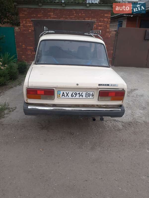 Седан ВАЗ / Lada 2107 1995 в Харькове