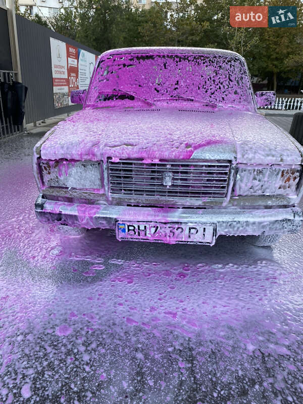 Седан ВАЗ / Lada 2107 1987 в Березанке