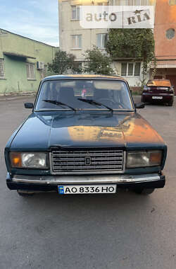 Седан ВАЗ / Lada 2107 2002 в Ужгороді