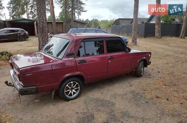 Седан ВАЗ / Lada 2107 2004 в Чернигове