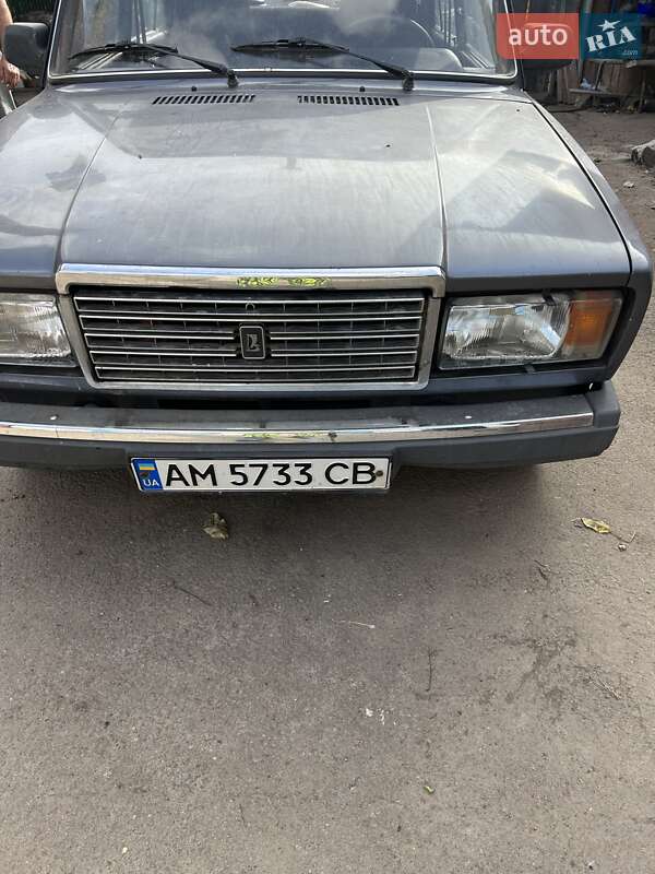 Седан ВАЗ / Lada 2107 2007 в Звягелі