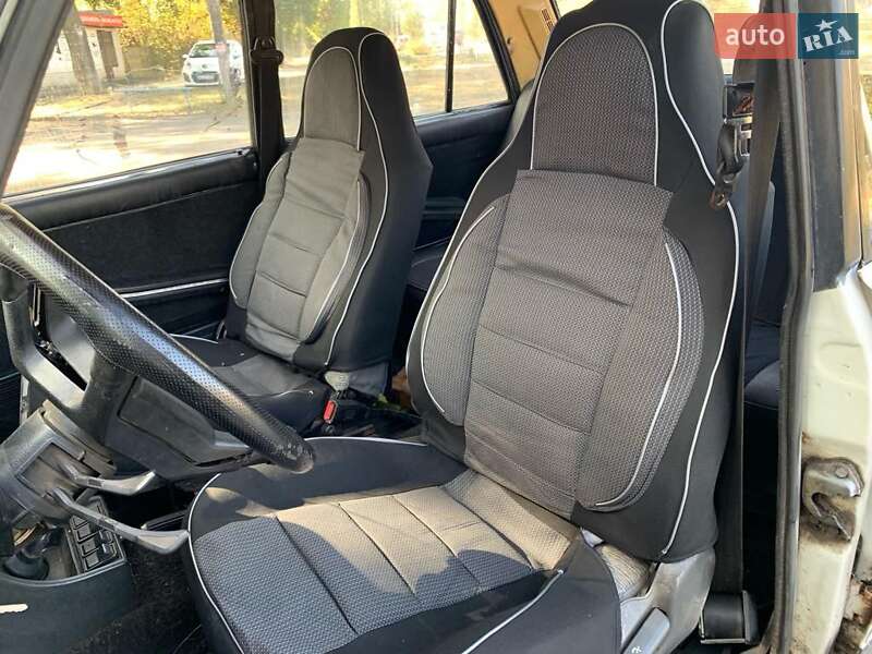 Седан ВАЗ / Lada 2107 1992 в Новомосковске фото 3 Седан ВАЗ / Lada 2107 1992 в Новомосковске