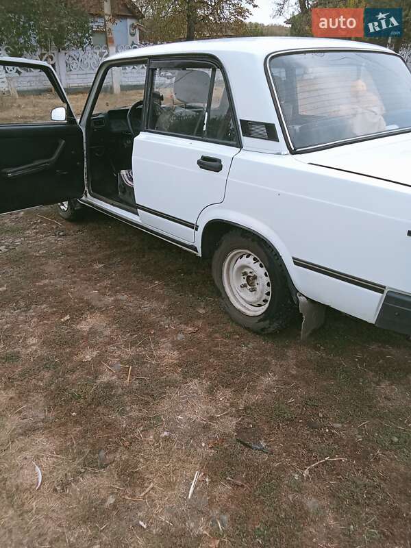 Седан ВАЗ / Lada 2107 1997 в Березівці