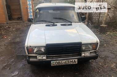 Седан ВАЗ / Lada 2107 1990 в Черкасах