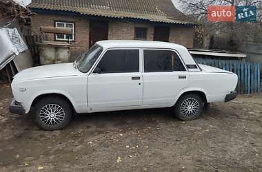 Седан ВАЗ / Lada 2107 1990 в Недригайлове