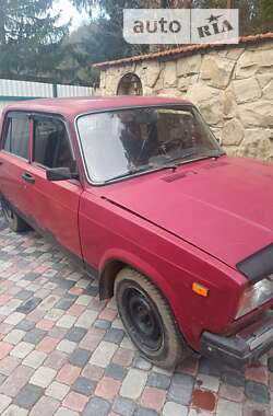 Седан ВАЗ / Lada 2107 2006 в Яремче