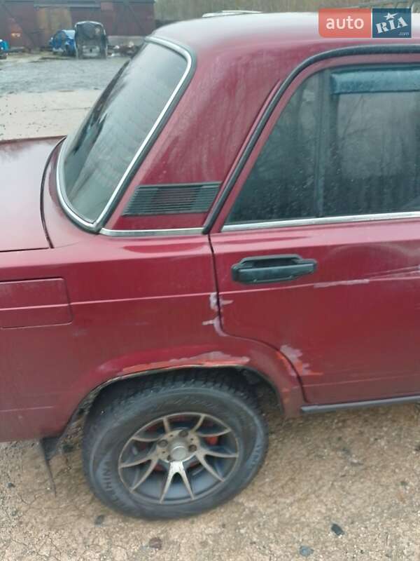 Седан ВАЗ / Lada 2107 2007 в Кривом Роге фото 6 Седан ВАЗ / Lada 2107 2007 в Кривом Роге