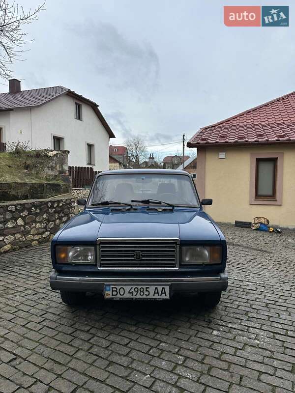 Седан ВАЗ / Lada 2107 2004 в Тернополе