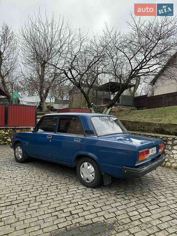 Седан ВАЗ / Lada 2107 2004 в Тернополе