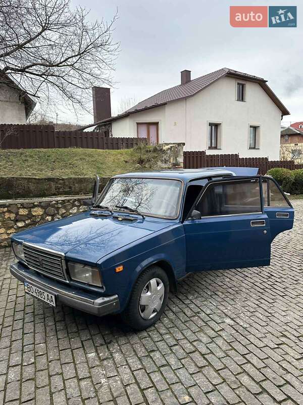 Седан ВАЗ / Lada 2107 2004 в Тернополе